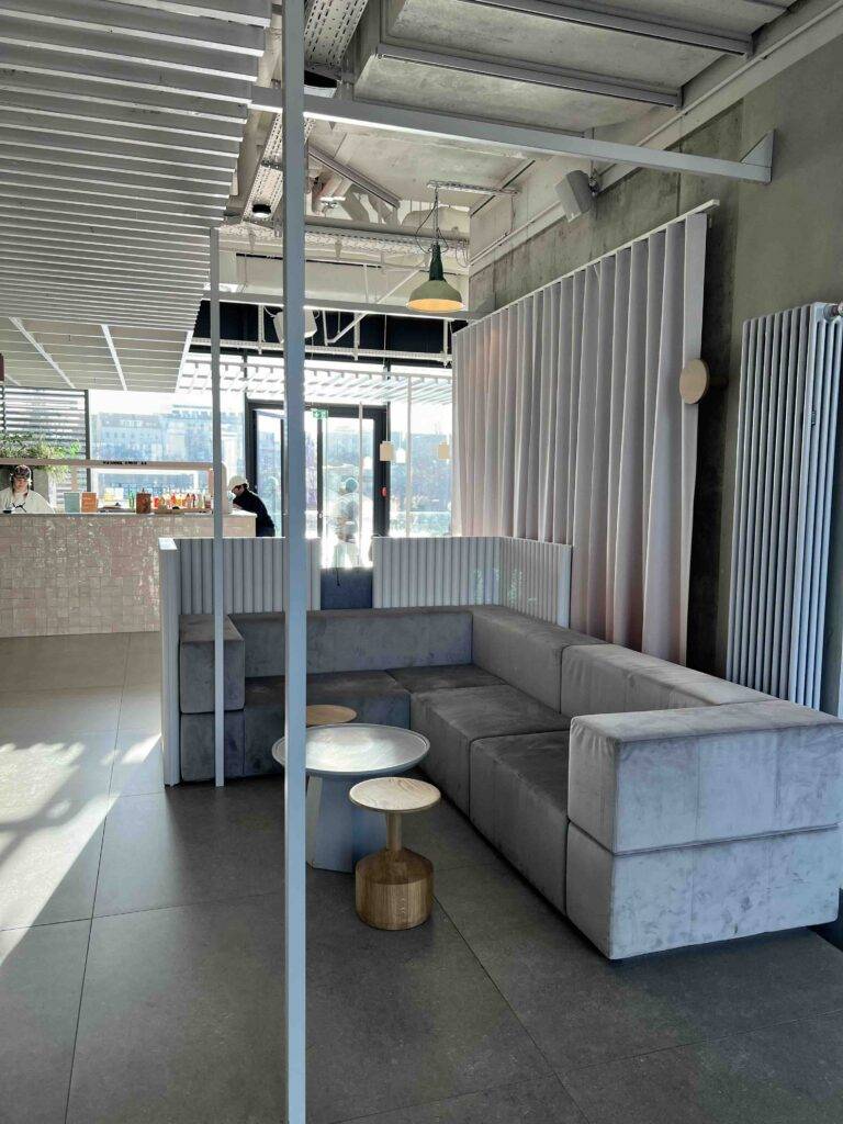 Cafés in Berlin mit besonderem Flair