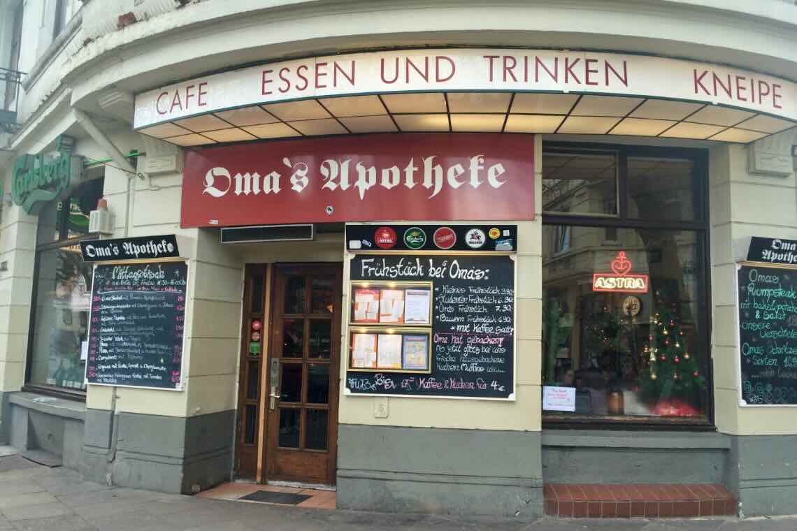 Sternschanze Hamburg Blick auf Omas Apotheke