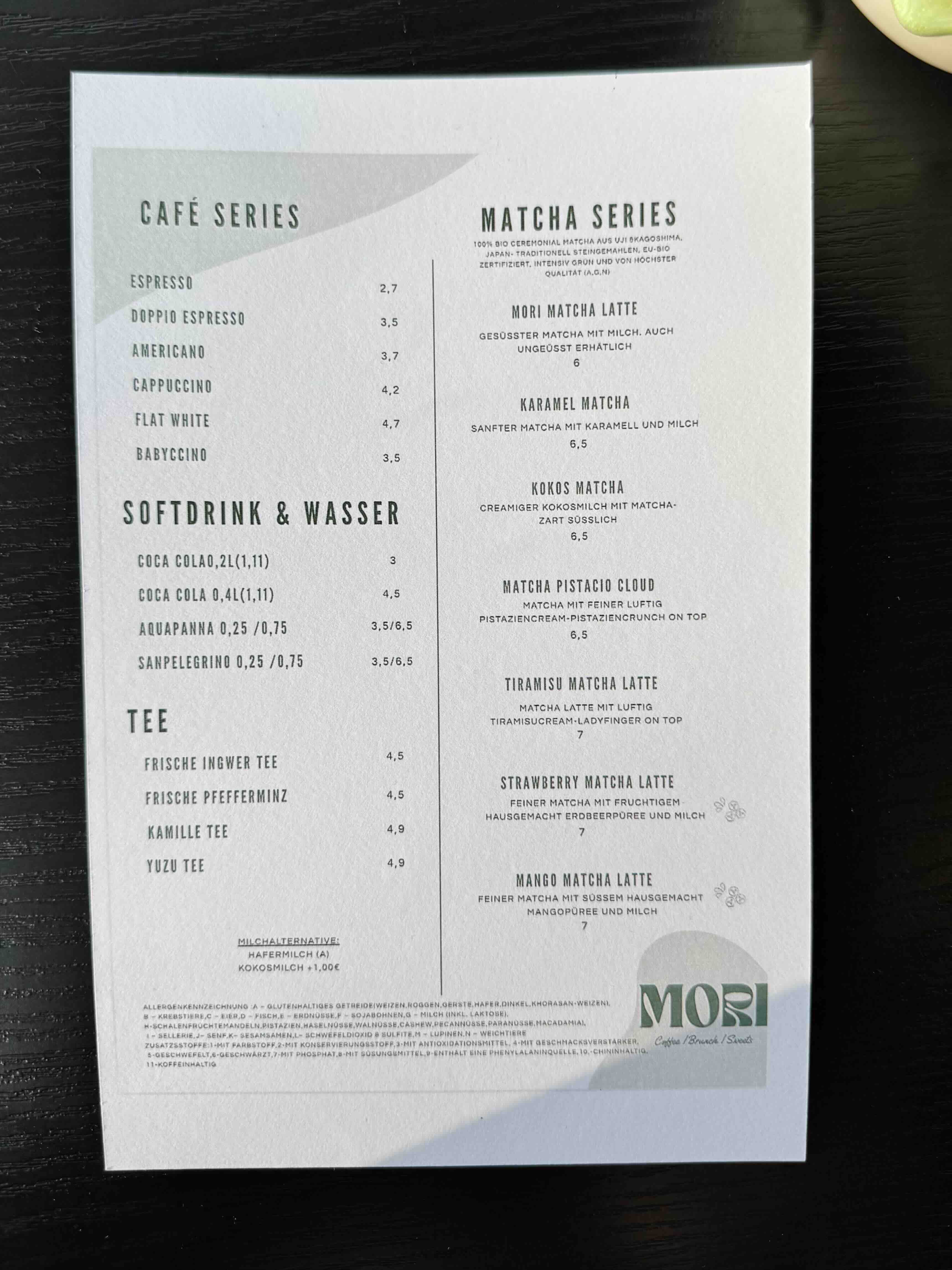 Speisekarte mit Japanese Soufflé Pancakes im Café Mori Erlangen